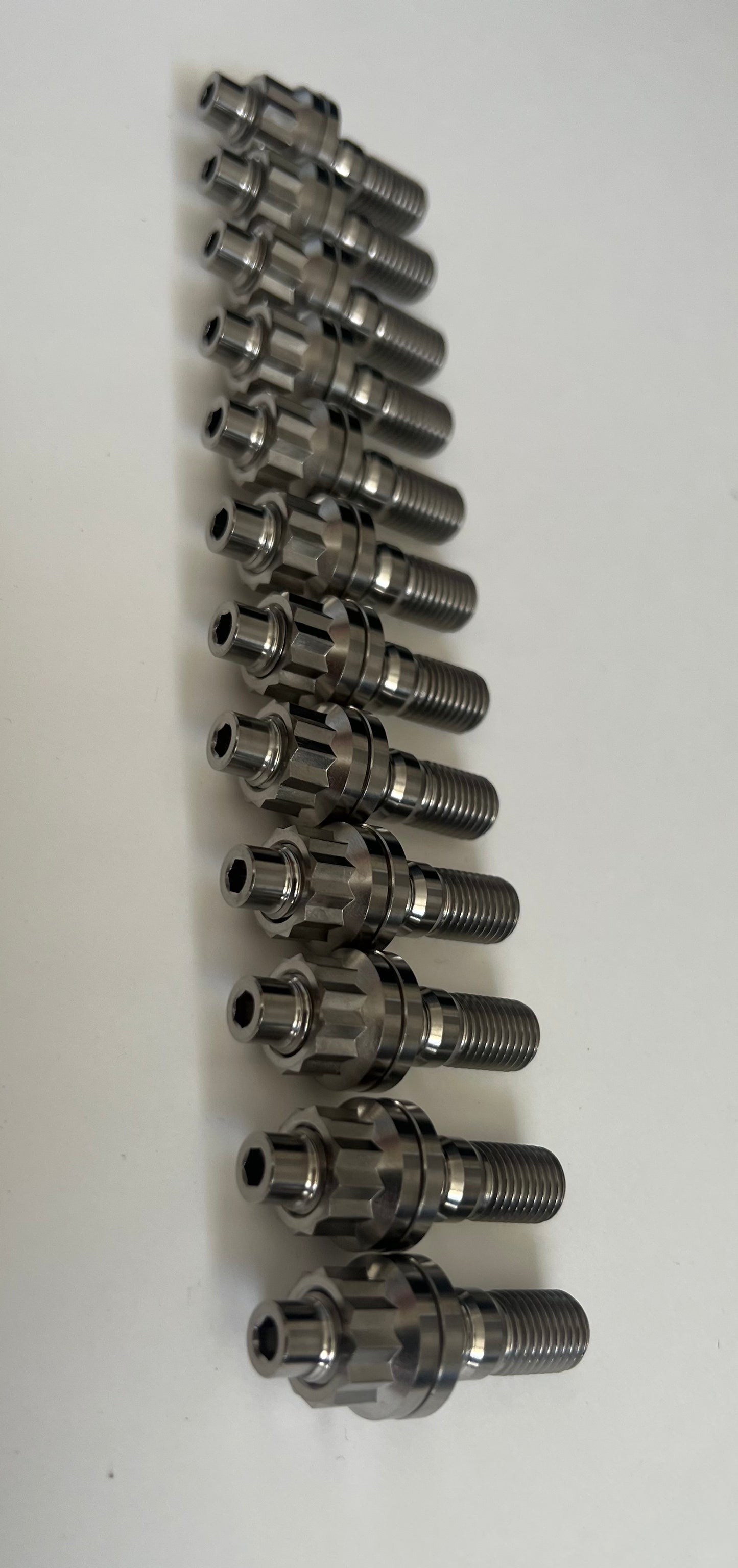Nissan RB20/RB25/RB30 Titanium Exhaust Stud Kit