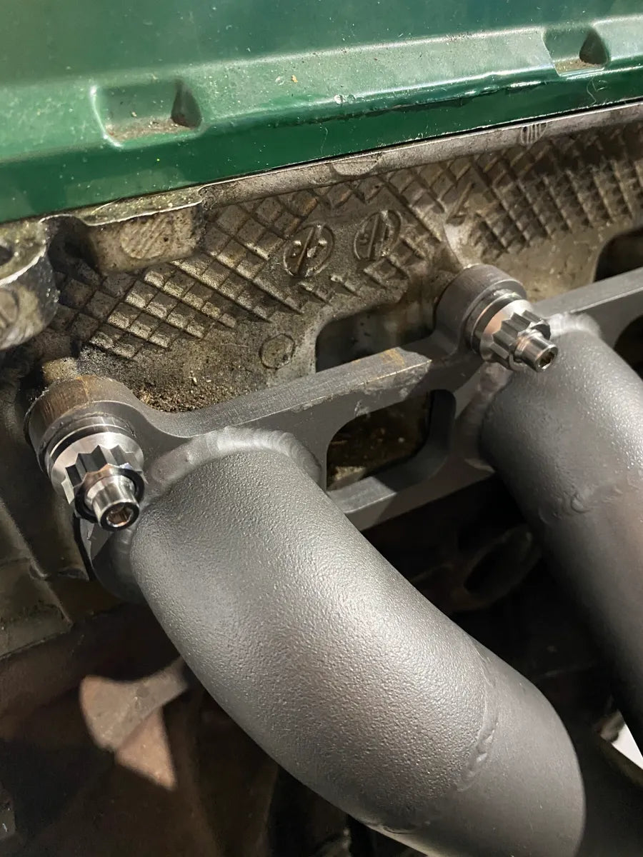 Barra/SOHC Ford Titanium Exhaust Stud Kit